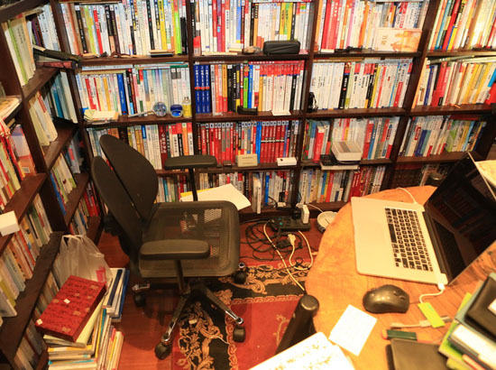 еuA˾ĸҿӲ^  Ϻt    &nbsp1988uAMϺ߼ԺͥΕӛTFϺhзԺԺLȫuAĽͥͬ   &nbspuAǰķWӢҙCHҪӢZA߀ҪкܸߵķBҊuA_ǰЇ˾I   &nbspuAӭyrg_rg_ͥΔ_ͥrgȫ{y㹫ʽ޲ðѷَĕrgҲϡɴƶϬFĘI˙C[Ԕ]