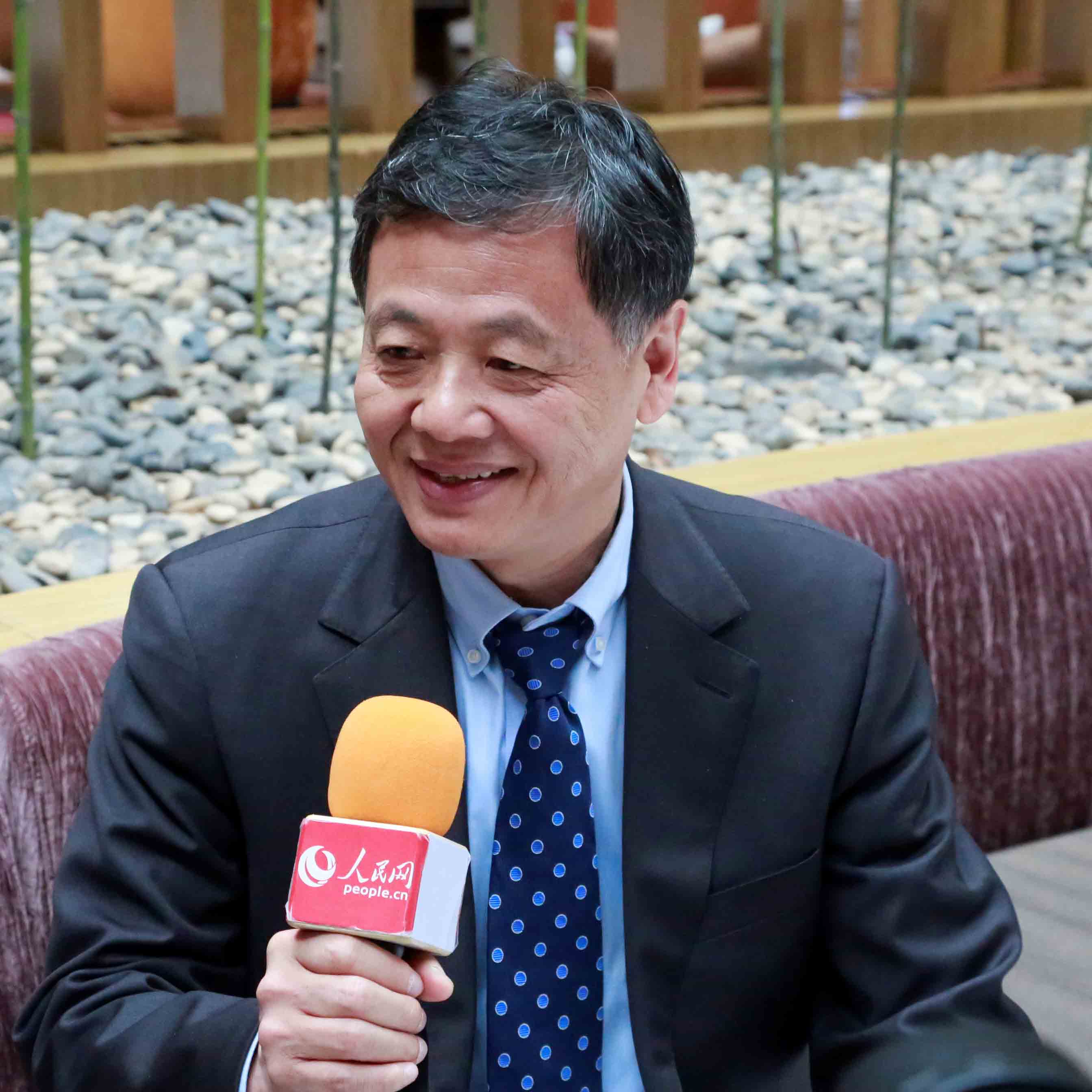 ꐾR۾ЇĹ ꐾһwȻ؁ꐾӡR۾ЇĹĽYhc҂ڹǺƵ[Ԕ]