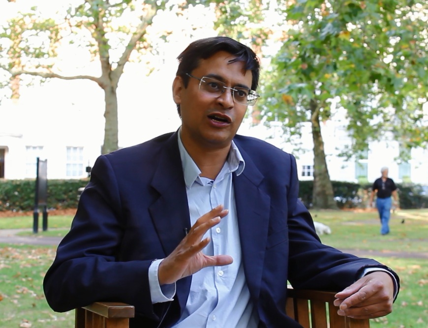  ҕlL           ӢĕrѿǌfЇ     ţWĚvʷW{ؽڵһȥЇ30ǰrӢWWFڵȥЇȥ^Ї2530...[Ԕ]when I was in the UK , My friends always said that maybe you are really ChineseMy first trip to China was thirty years ago, because I was studying Chinese at Cambridge University in the UK, and in 1995 I wrote my doctoral thesis in Shenyang in Northeast China. I think it is very interesting. I can say that I have been to China 25 times -30 times. The first time was 30 years ago, and I often go to China now...[Read More]     