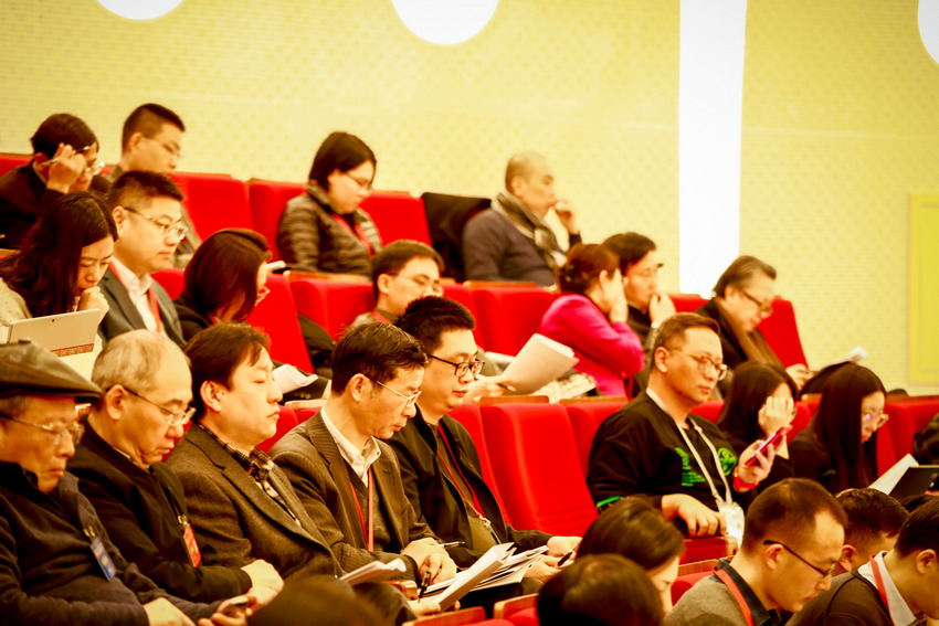 上海人大十五屆三次會議開幕現場