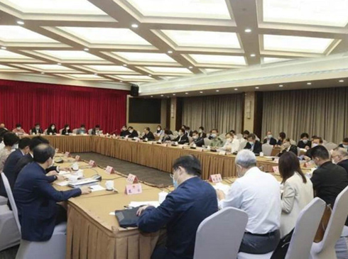 رϧڜȫ˴ 52050ȫ˴ϺӽȫɕČ¹ڷɢl鷴΄fD޷vϺFڃ3000ȫ˴wC܇cԼĳlSre׫hhs׶@һΆǞʹҪѻȺӳߙCPҪõλҪ˴һg̤M؟һԄՌϺ^ȥ@һʲô[Ԕ]