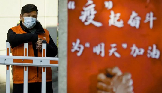 浦東志愿者奮戰抗疫一線，微光溫暖浦東