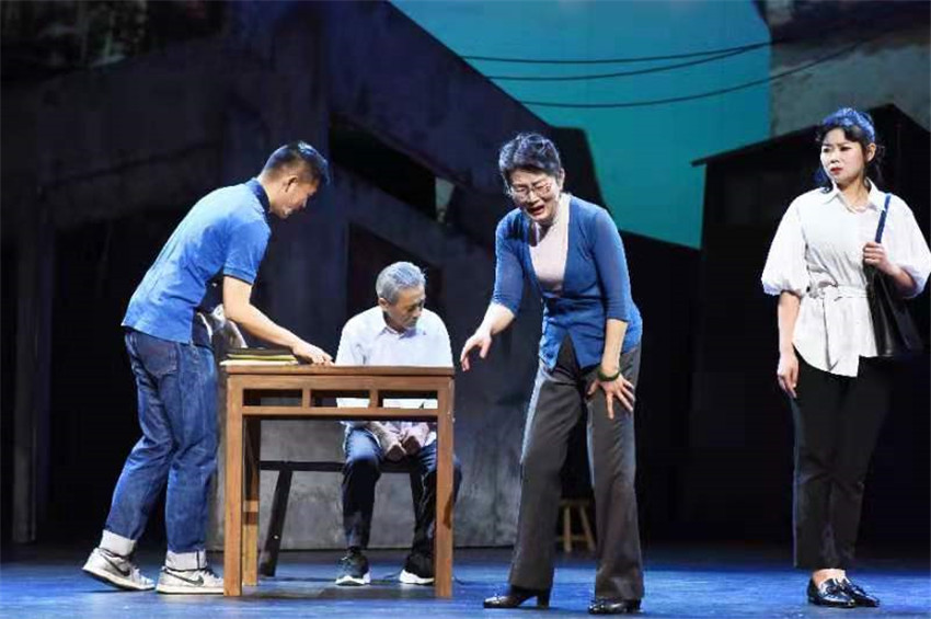 �h���������[���Ͻ֡���׃�����f�Ĺ��cף���h���꡾2��