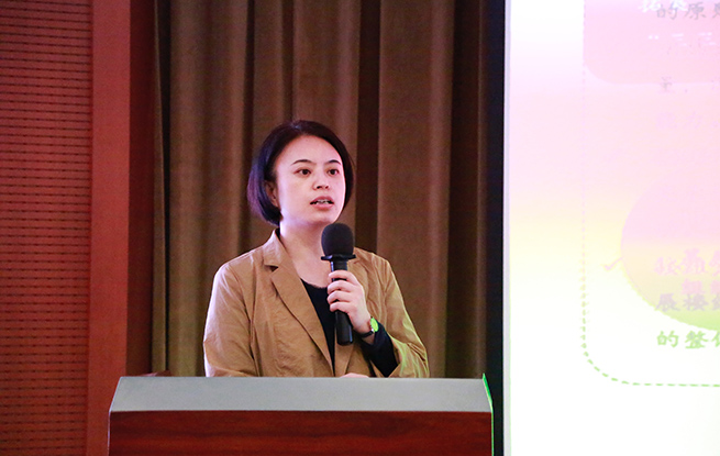 靜安區臨汾路街道辦事處主任徐健  