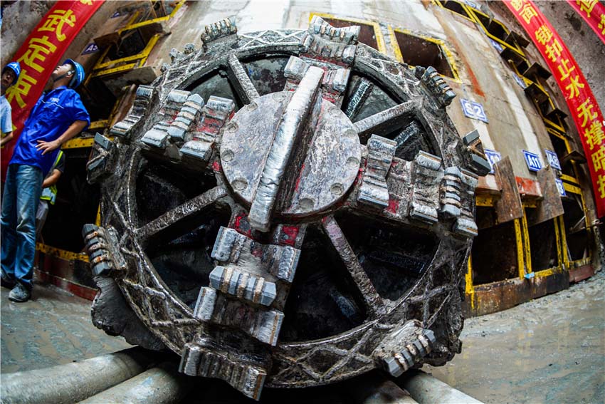 �����ׄ�܉����ͨ����ڡ����Ϲ�Ļ����������]�ϡ�2��