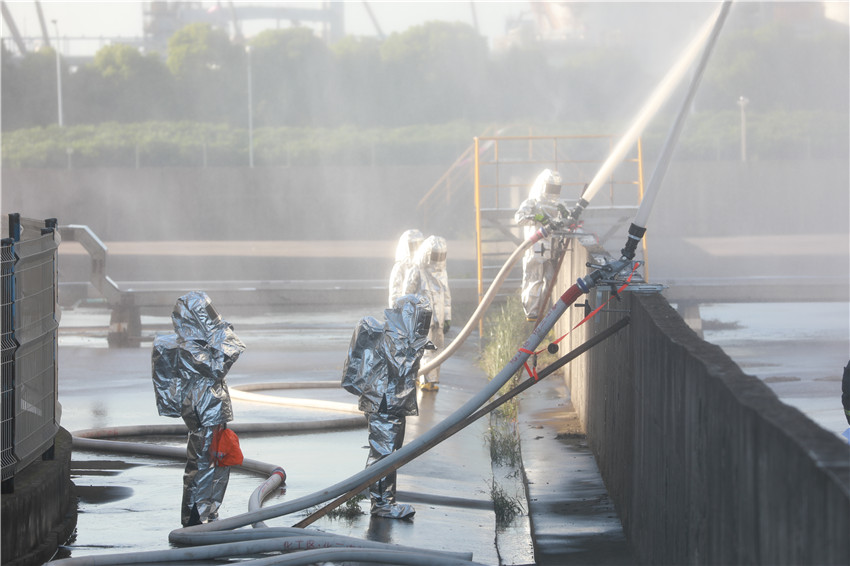 ���������_չʯ�ͻ�������¹ʑ����ݾ���3��