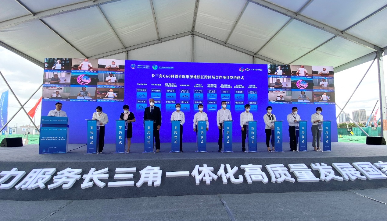 建筑的擺設布局中度可信度描述已自動生成