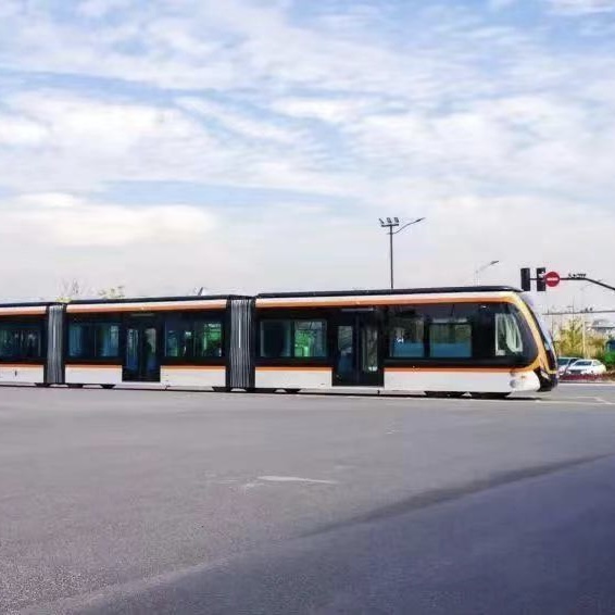 氫能，助力創造一個可持續發展的綠色地球近日，上海臨港中運量2號線正式開通全線運營，可與中運量1號線、軌道交通16號線銜接換乘，為臨港市民帶來更多更方便的出行體驗。[詳細]