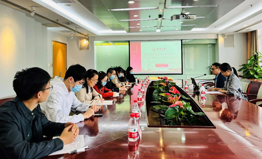 東華大學思政課教師走進學校黨校課堂為師生入黨培訓班作專題培訓