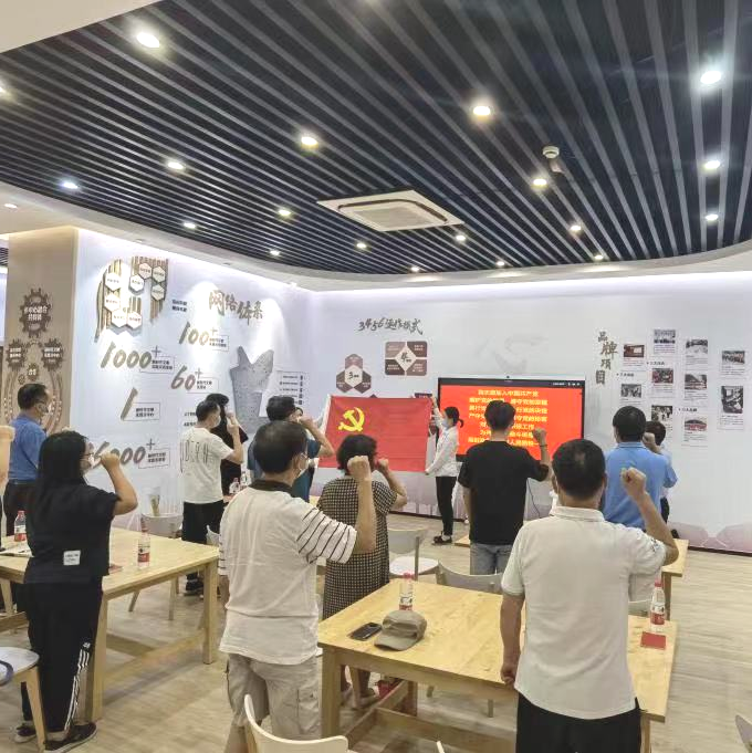 深化黨建引領法治保障下的基層民主協商華陽路街道地處上海長寧區東北部，面積2.04平方公里。經過長期持續的建設發展，華陽路街道已經從原先單一的老舊社區發展成……[詳細]