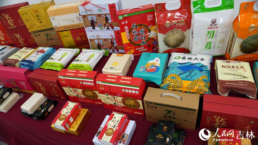 現場展示區。人民網 石天蛟攝