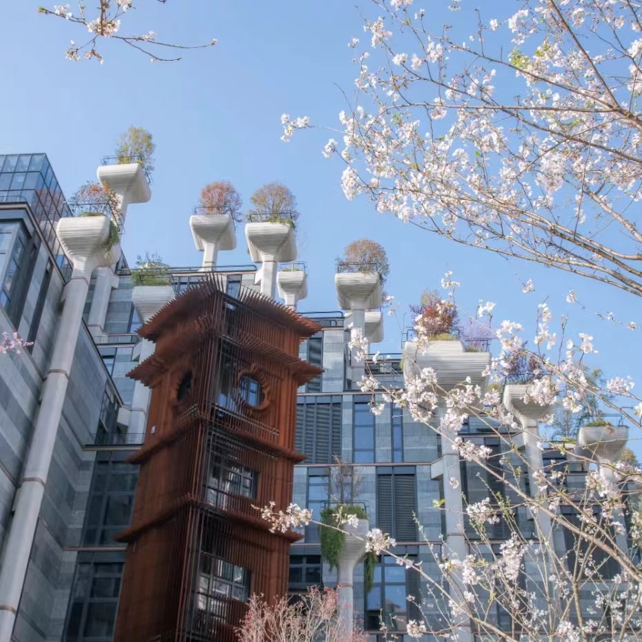 激活第二梯隊“紅色細胞” 匯聚基層治理新動能習近平總書記強調，“社區是基層基礎，只有基礎堅固，國家大廈才能穩固”。在去年上半年的大上海保衛戰中，面對極其嚴峻復雜的抗疫形勢……[詳細]