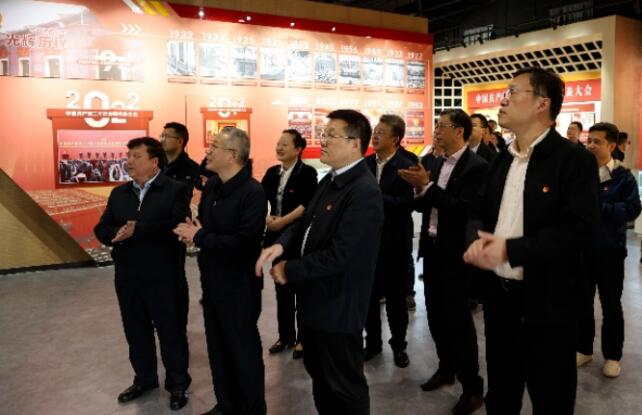 “感悟援疆初心使命、汲取幫扶奮進力量”第十一批上海援疆前方指揮部開展主題黨日活動