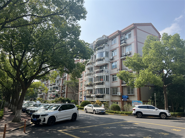 山鑫陽光城小區。 人民網記者 王文娟攝