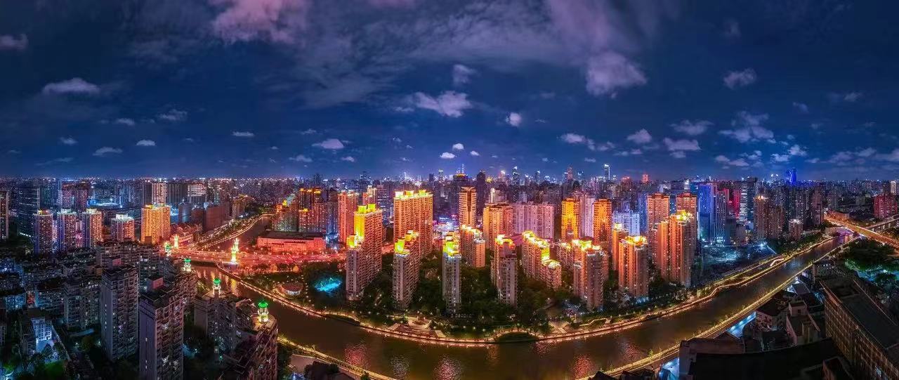 半馬蘇河·七彩秀帶。普陀區委宣傳部供圖