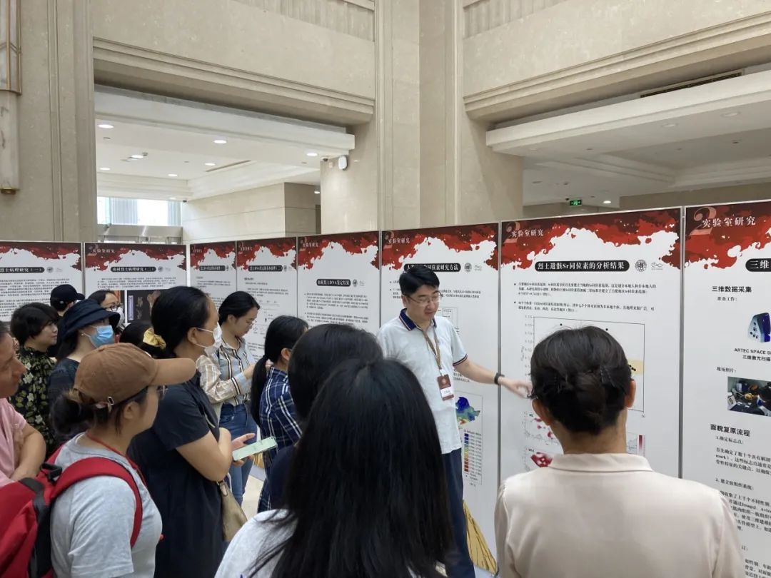 方山南村烈士墓地分子考古研究成果展現場