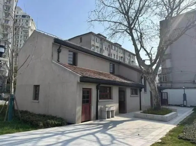 228街坊保留歷史感的建筑群。人民網記者 董志雯攝