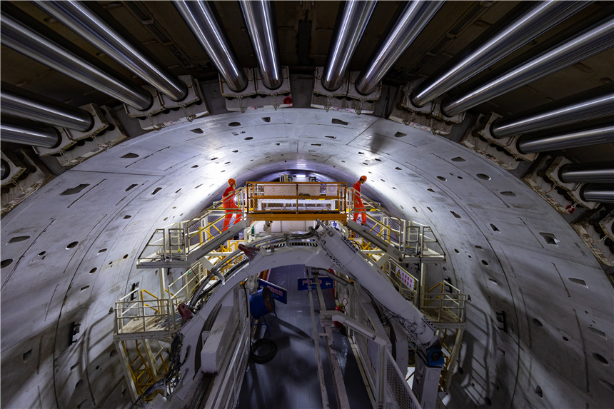 工程“進度條”過半，上海崇明線越江超大盾構累計推進突破8000米