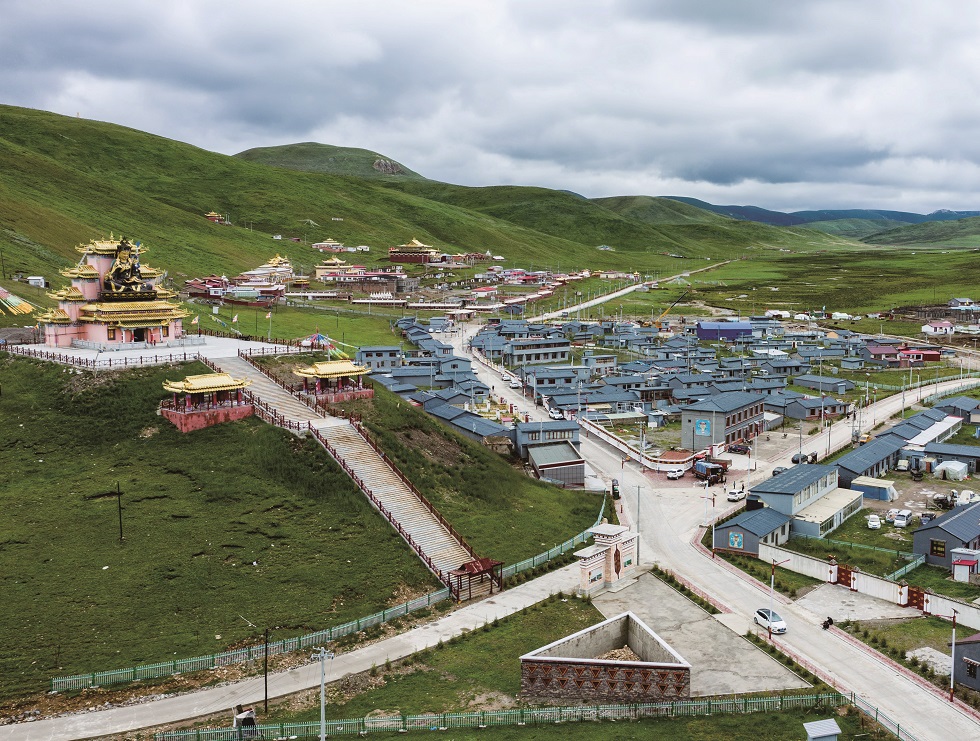 青海省果洛藏族自治州甘德縣江千鄉怡曲納村
