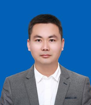 魏程琳同濟大學政治與國際關系學院副教授，博士生導師，主要從事城鄉基層治理研究。截至目前，已在全國多省城鄉駐點調研700余天，發表學術論文60余篇，出版專著1部、合著2部，主持國家社會科學基金項目2項、教育部社會科學基金項目等省部級課題3項。