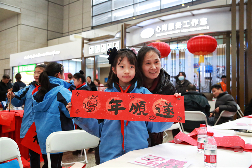 2025年春運上海首趟臨客列車開啟“回家路”【9】