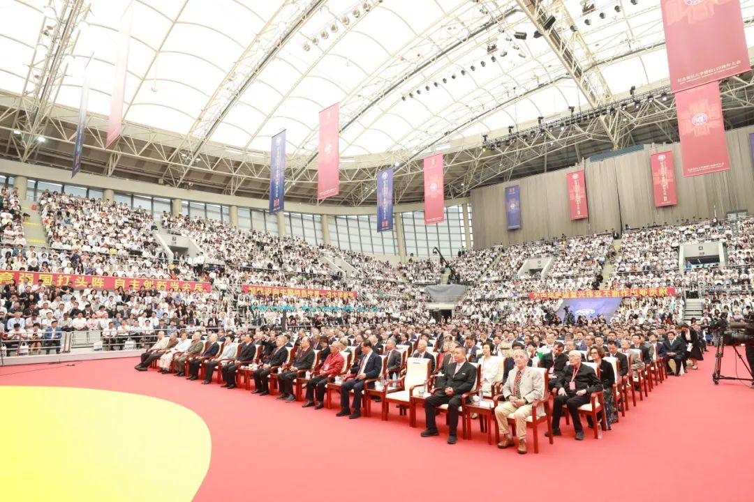 紀念復旦大學建校120周年大會現場。復旦大學供圖