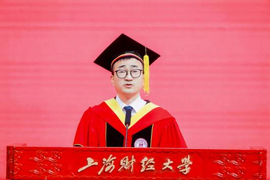 劉元春寄語學子