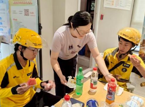 楓林暖心事串起沁心甜