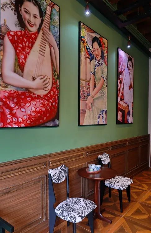 上海 虹口 乍浦路 醬園弄 老民國場景 (范筱明 攝)202506_05_調整大小.JPG