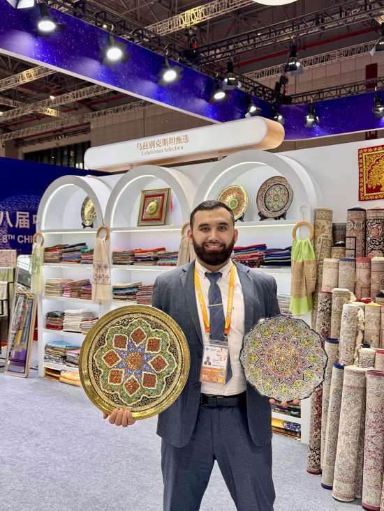 烏茲別克斯坦商人李辰陽